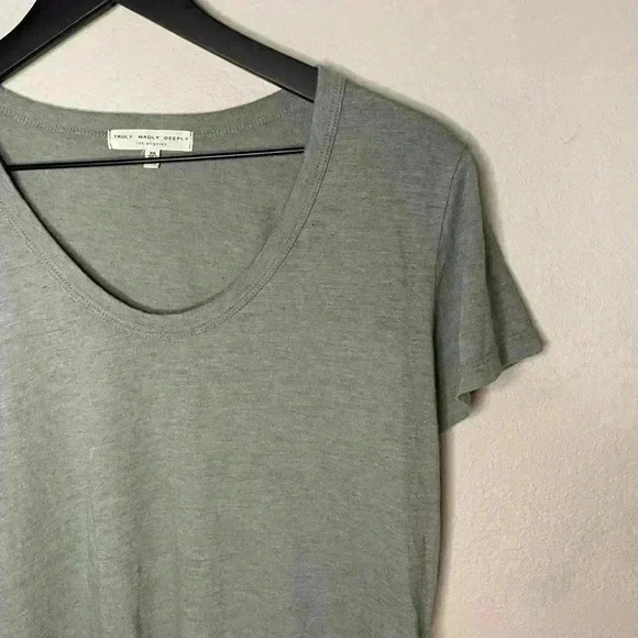 Truly Madly Deeply Urban Outfitters - Picture 6 of 6